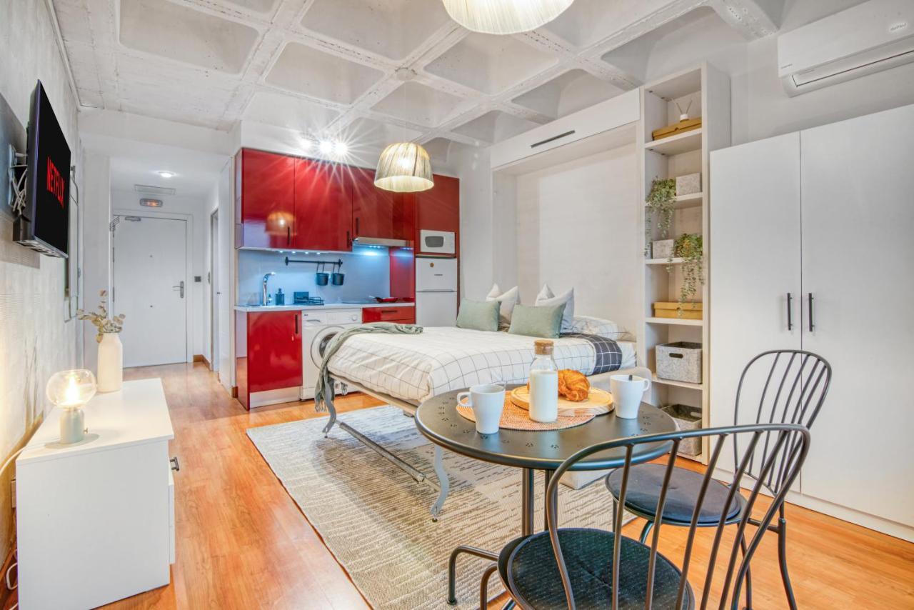 Cozy Penthouse, 20 Min To Downtown, Alcala Norte 마드리드 외부 사진